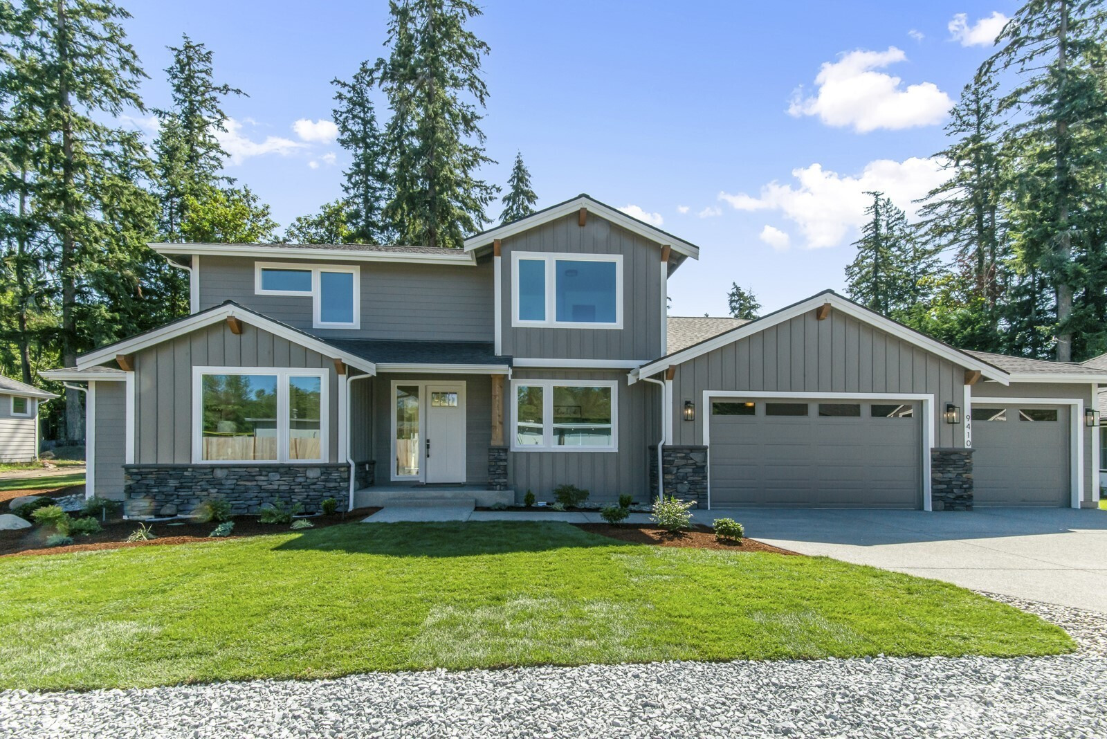 9410 139th Street Ct E, Puyallup, WA 98373