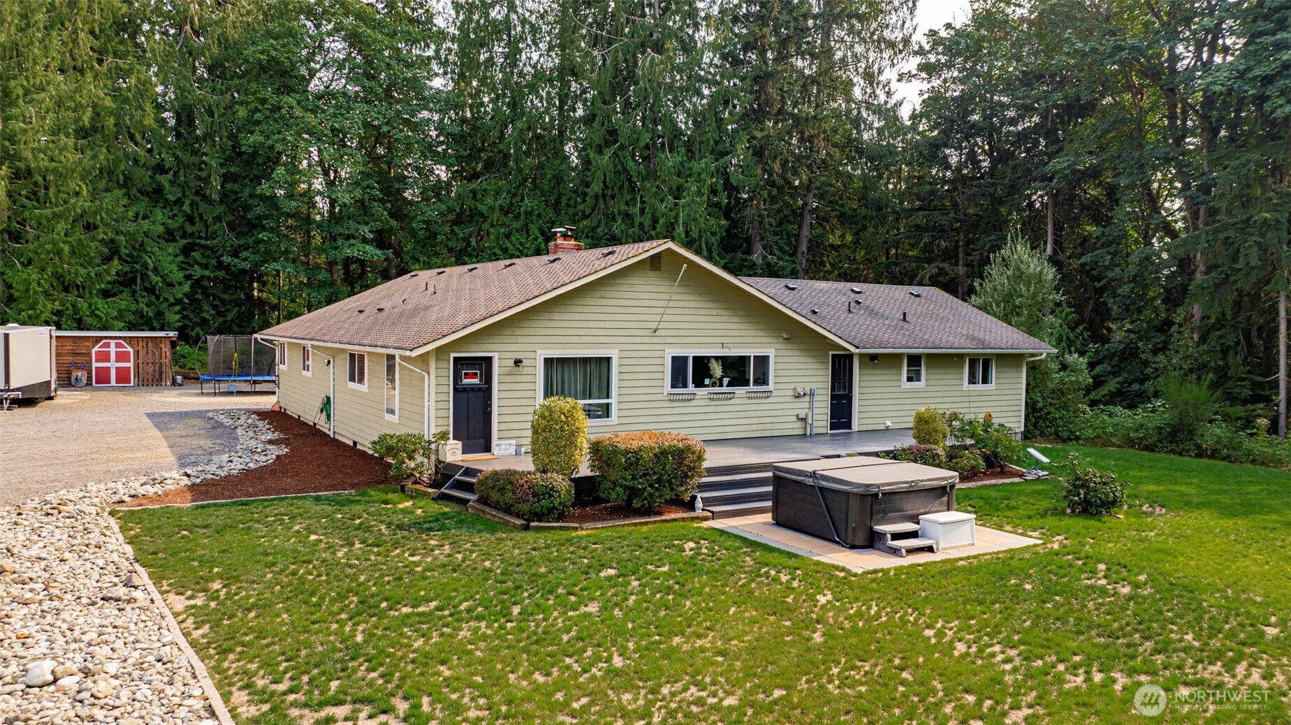 9320 W Meadow Lake Drive, Snohomish, WA 98290