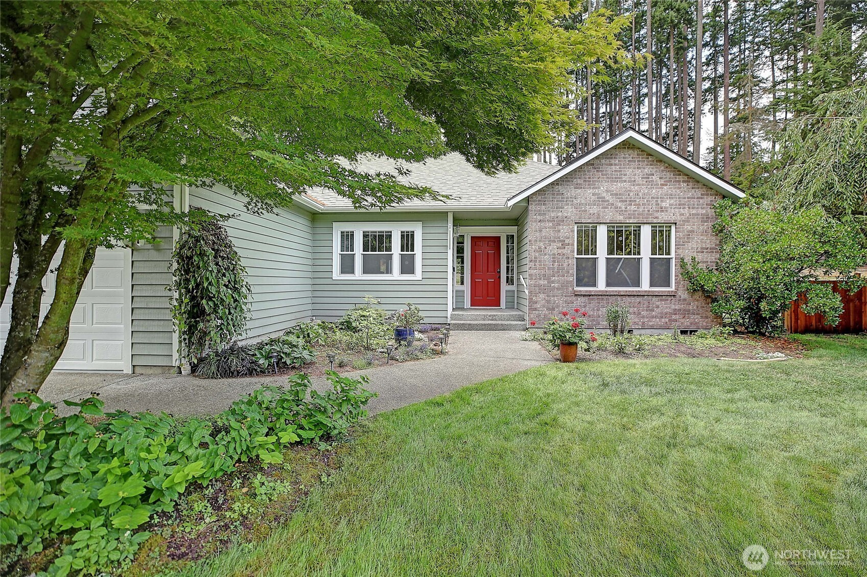 1142 San Juan Drive, Camano Island, WA 98282