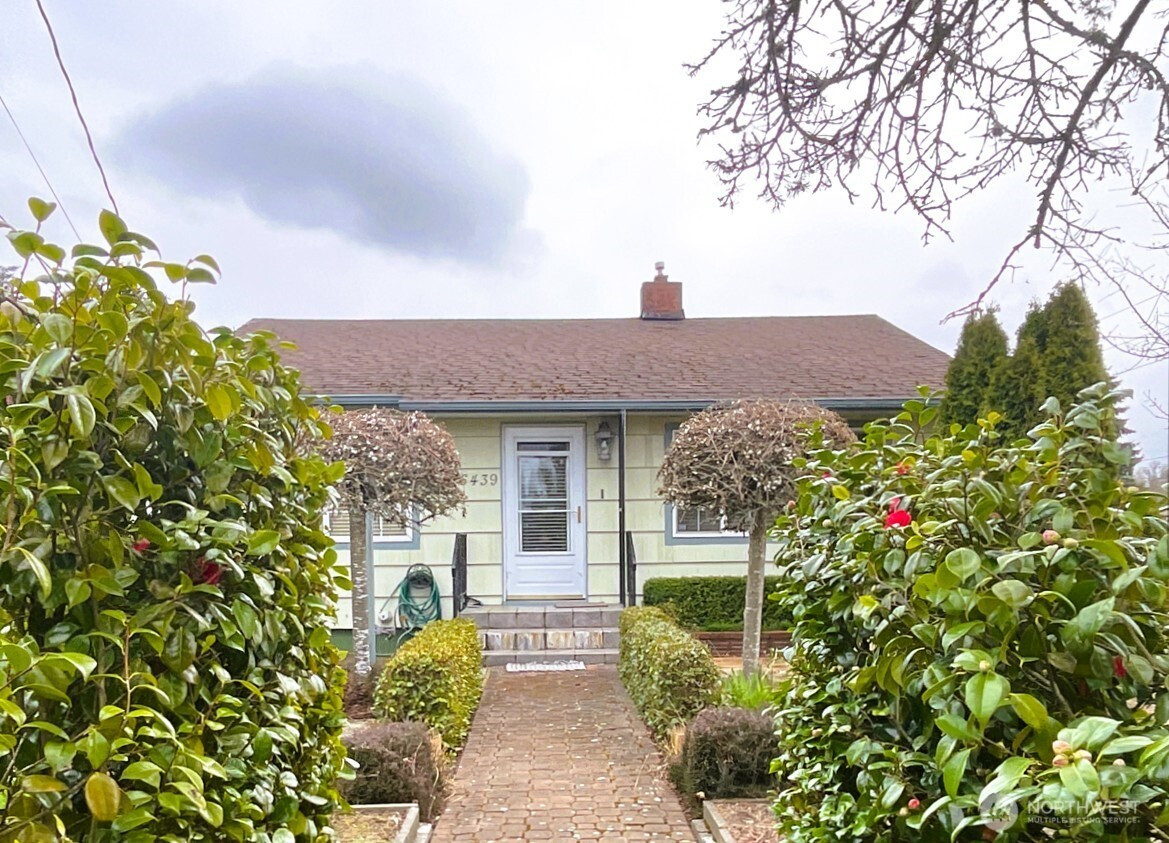 6439 S Clement Avenue, Tacoma, WA 98409