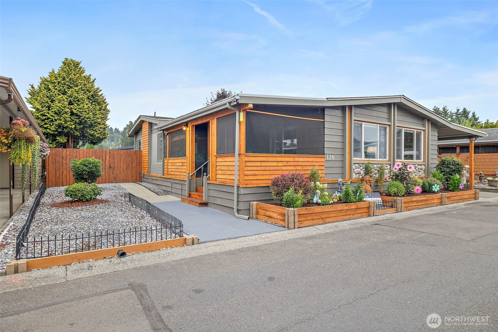 1402 22nd Street NE, Auburn, WA 98002