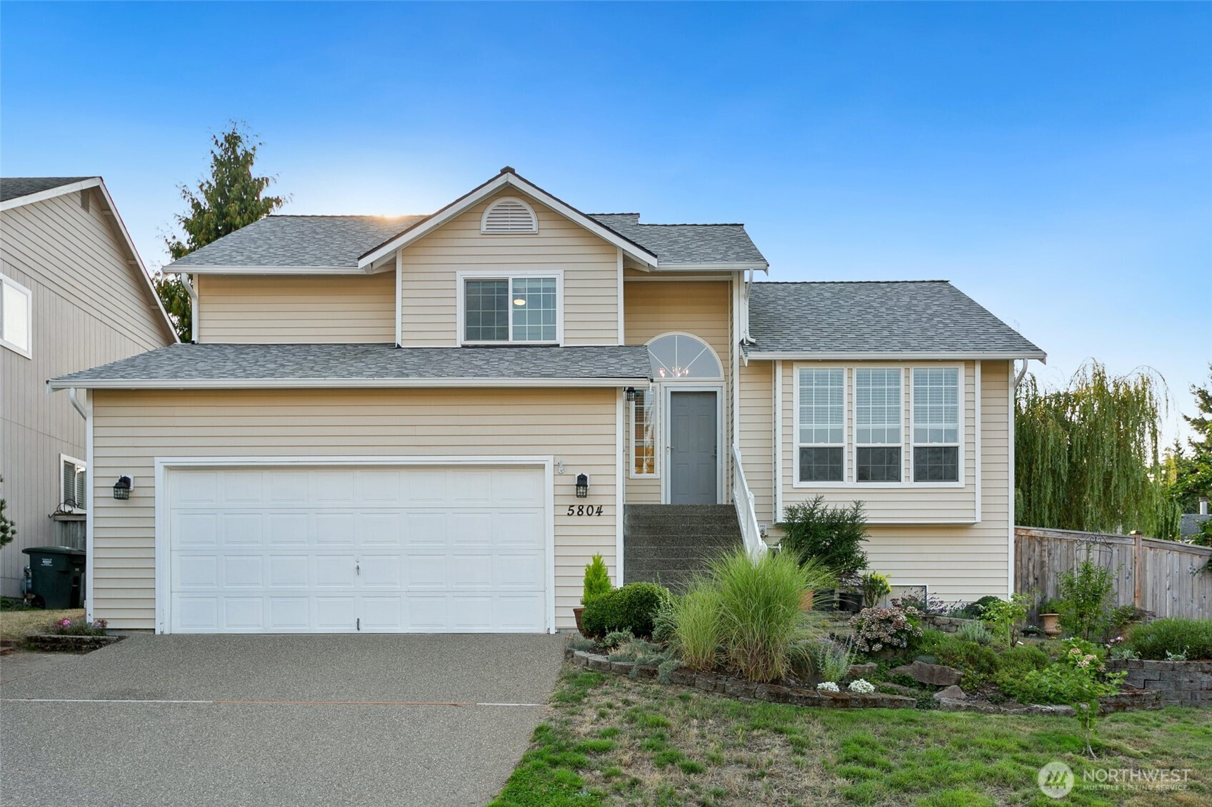 5804 11th Avenue W, Everett, WA 98203