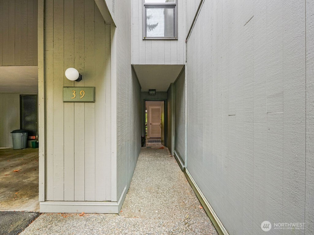 6525 139th Place NE, Redmond, WA 98052