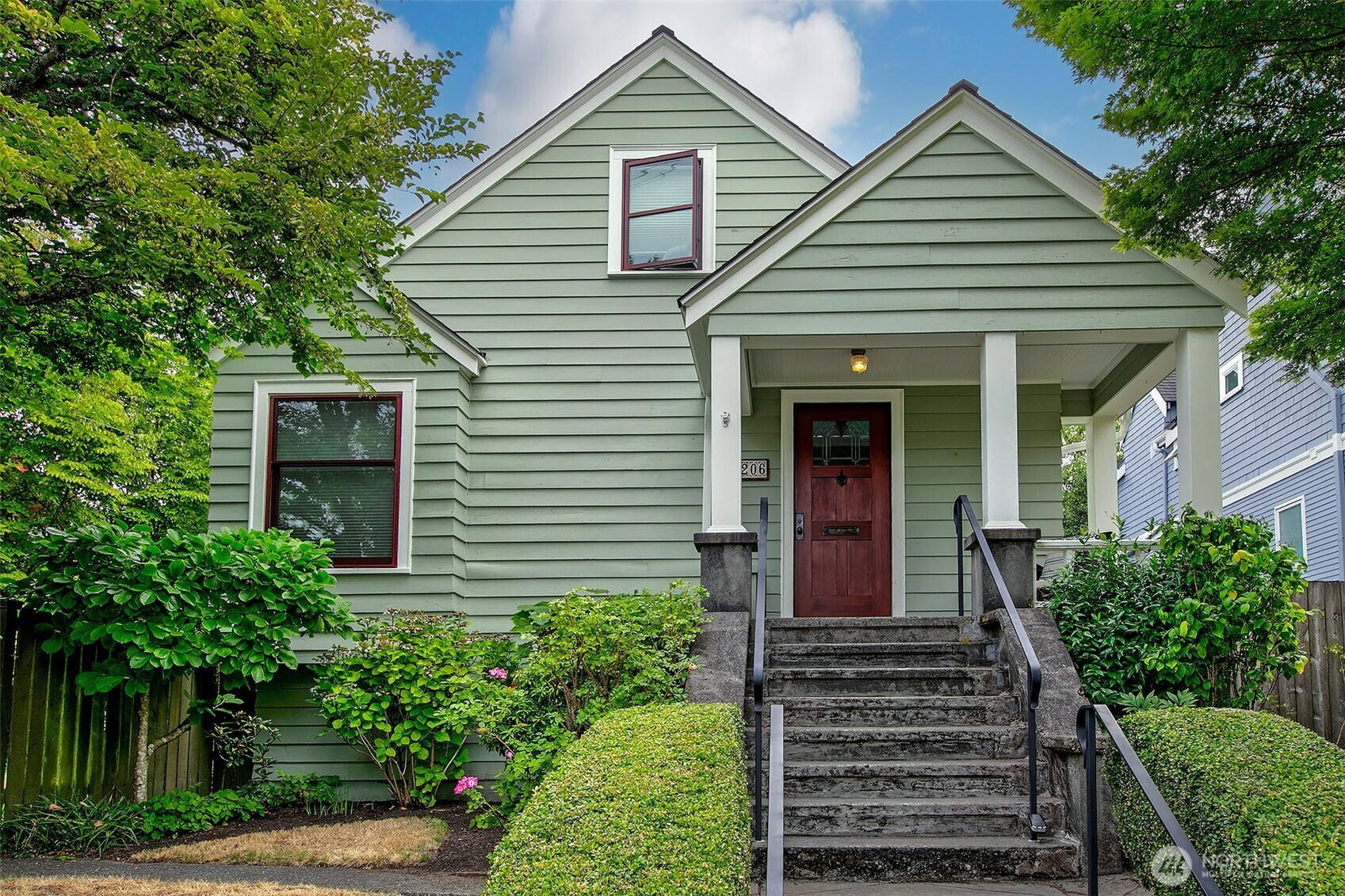 5206 Wallingford Avenue N, Seattle, WA 98103