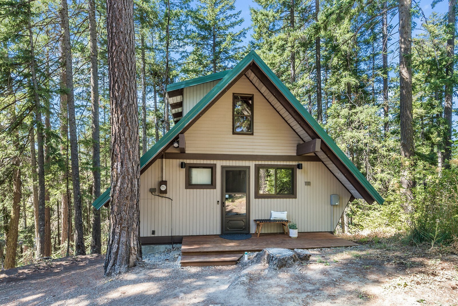 1111 Highland Loop, Ronald, WA 98940