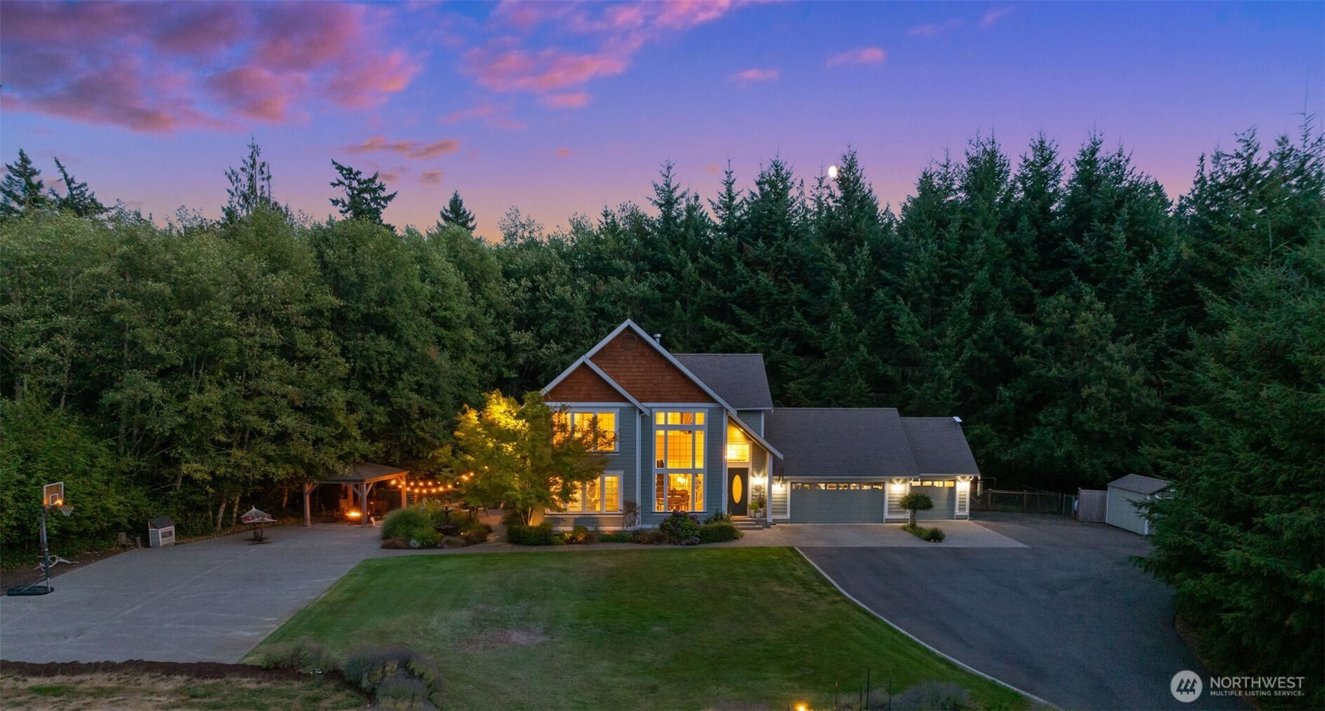 9044 Hunter Point Road NW, Olympia, WA 98502