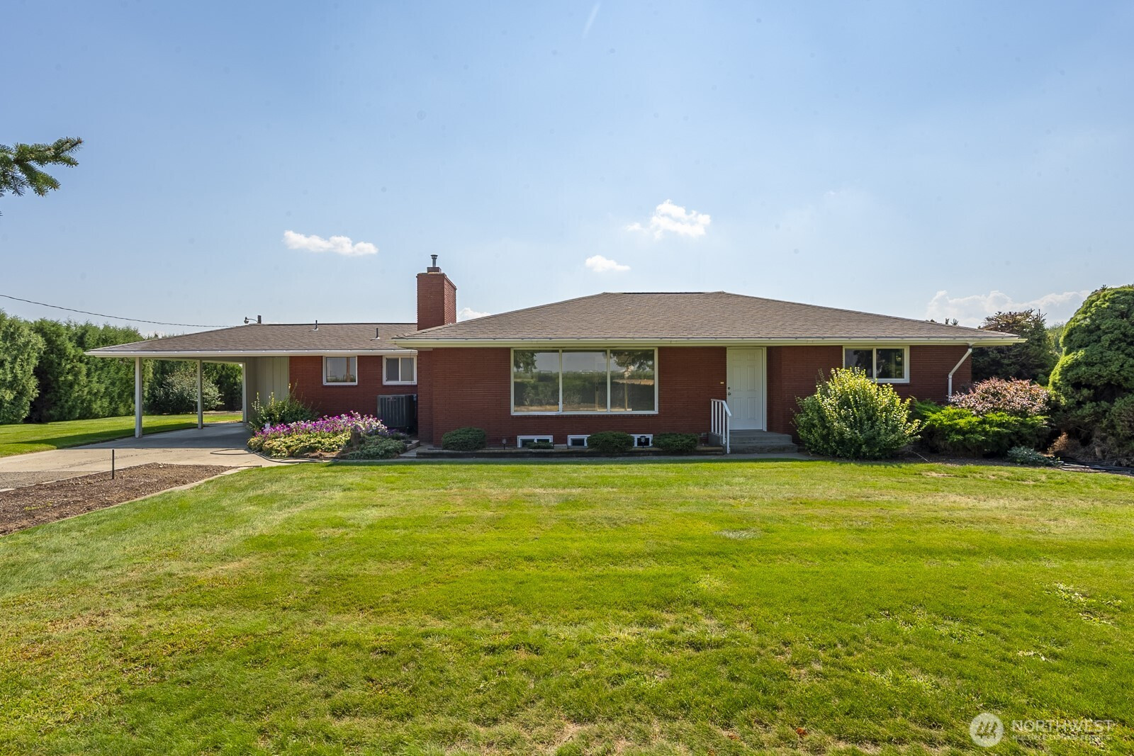 21807 1 Road SW, Quincy, WA 98848