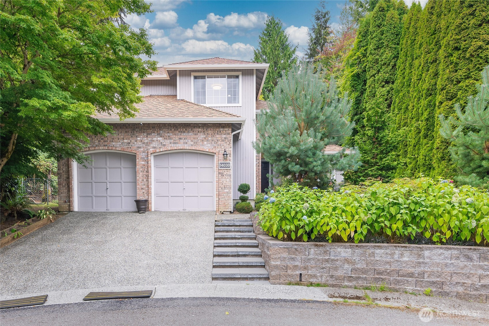 14030 69th Avenue NE, Snohomish, WA 98296