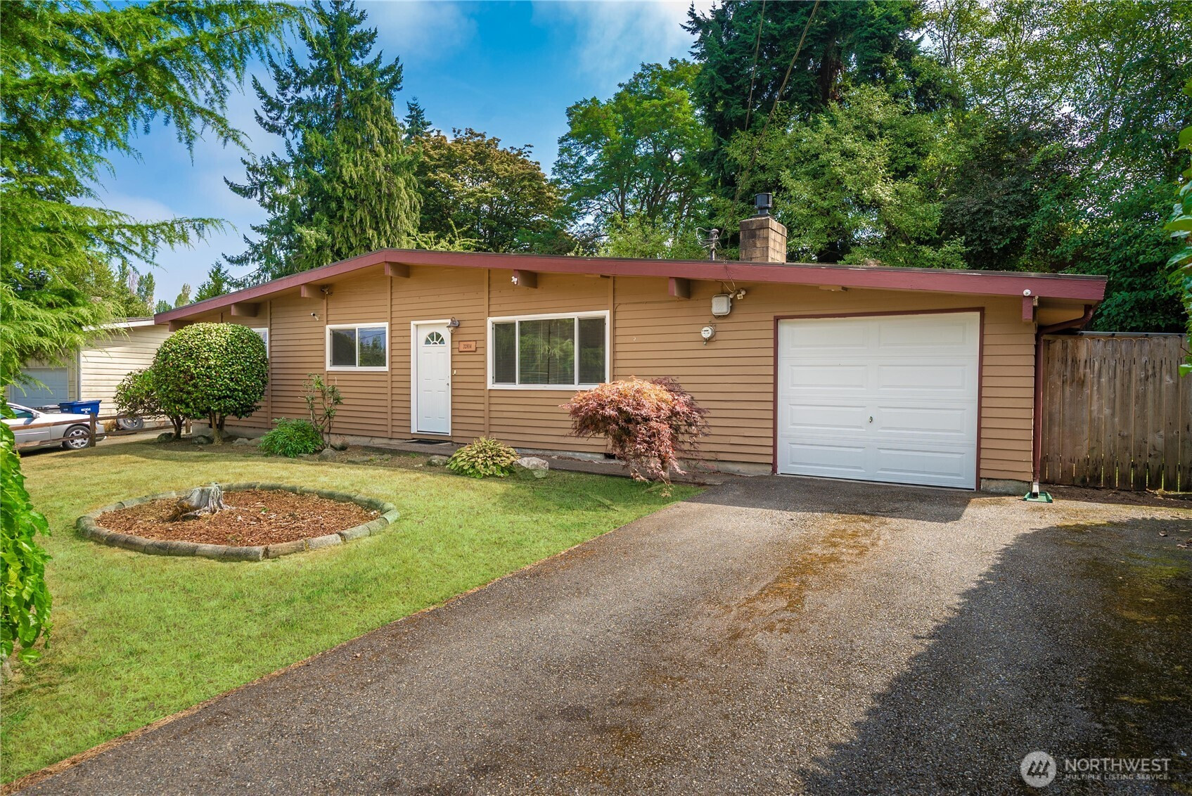 32814 28th Avenue SW, Federal Way, WA 98023