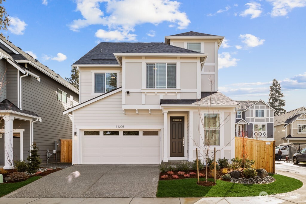 14205 45th Avenue W, Lynnwood, WA 98087