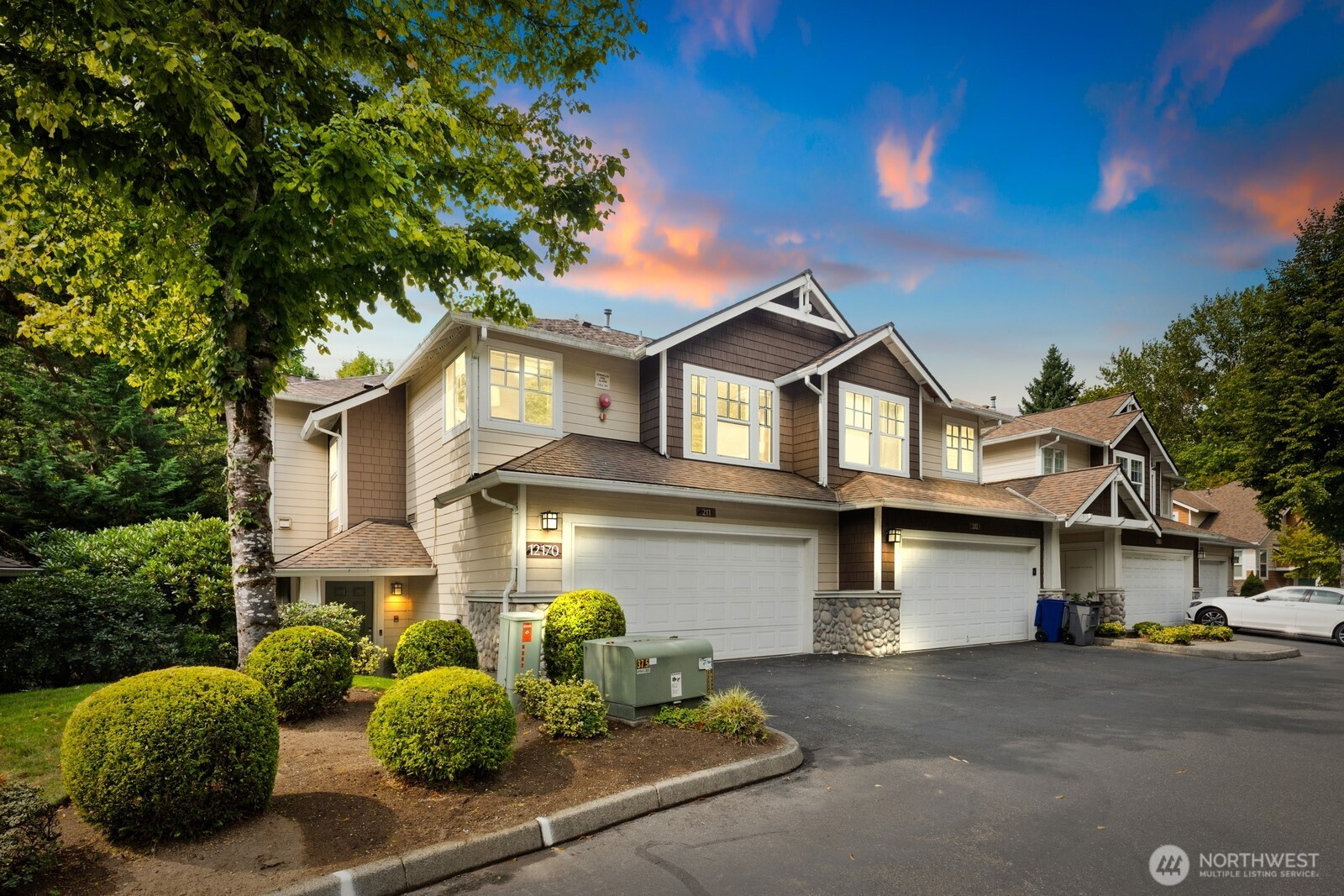 12170 NE 24th Street, Bellevue, WA 98005
