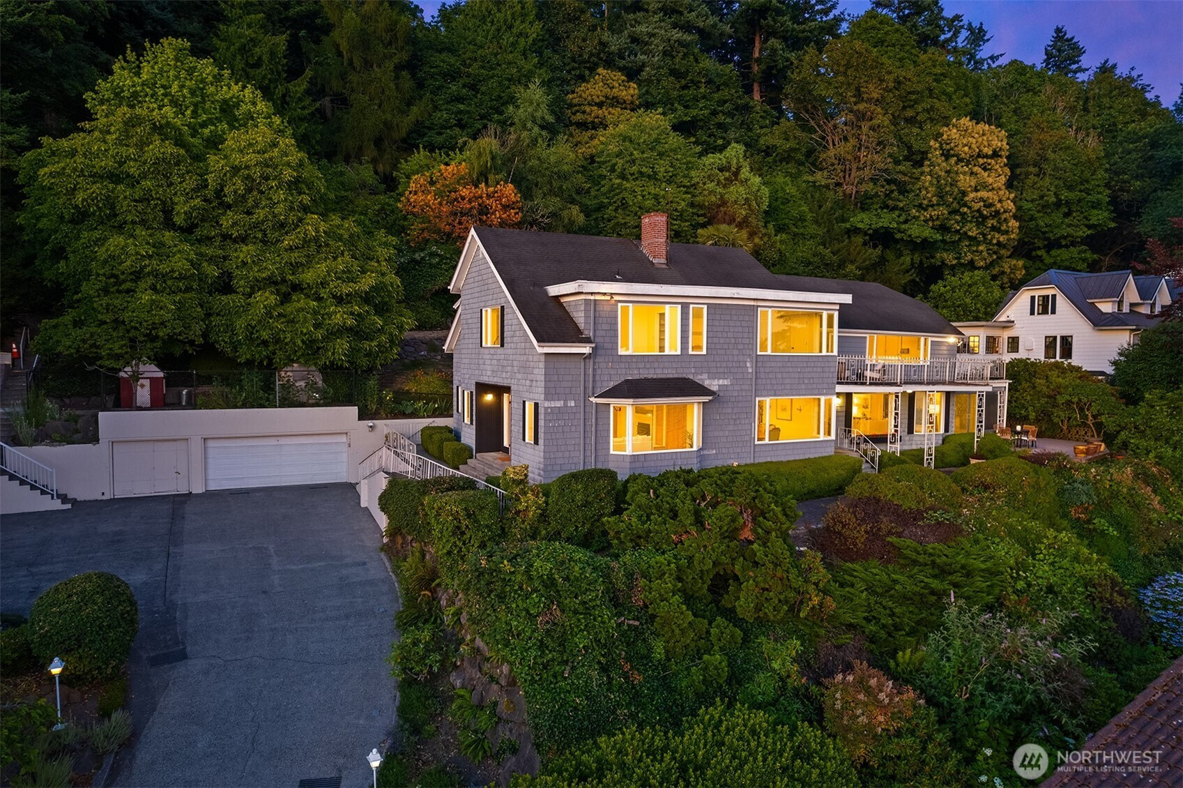 4400 Beach Drive SW, Seattle, WA 98116