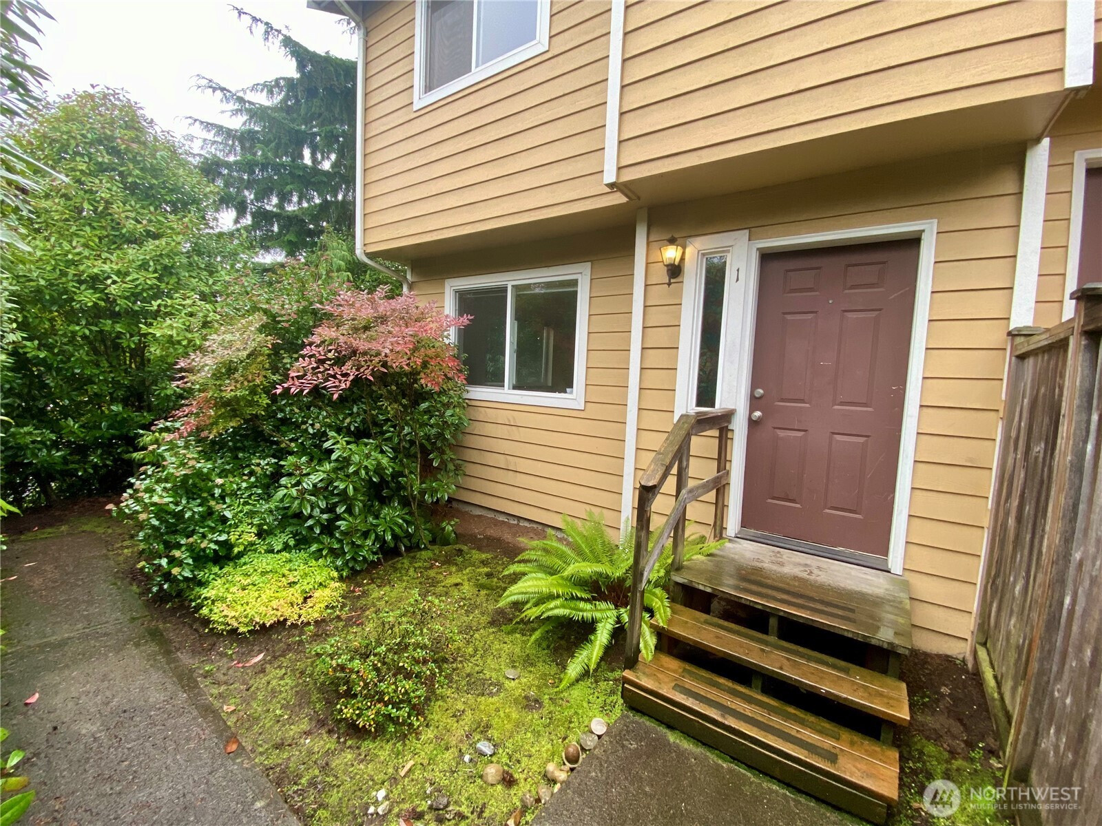 3659 22nd Avenue W, Seattle, WA 98199