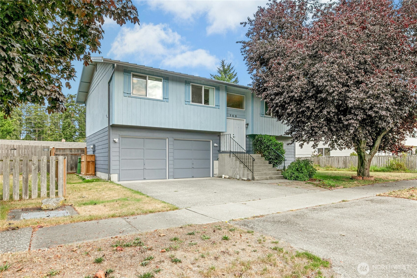 750 NW Dory Drive, Oak Harbor, WA 98277