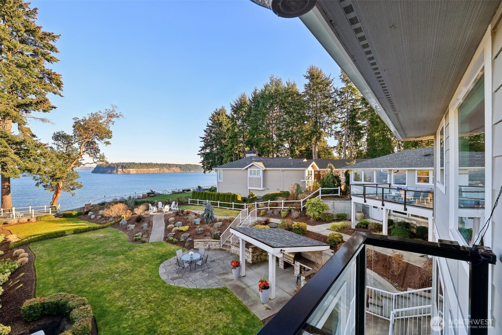 7143 Grandview Place, Gig Harbor, WA 98335