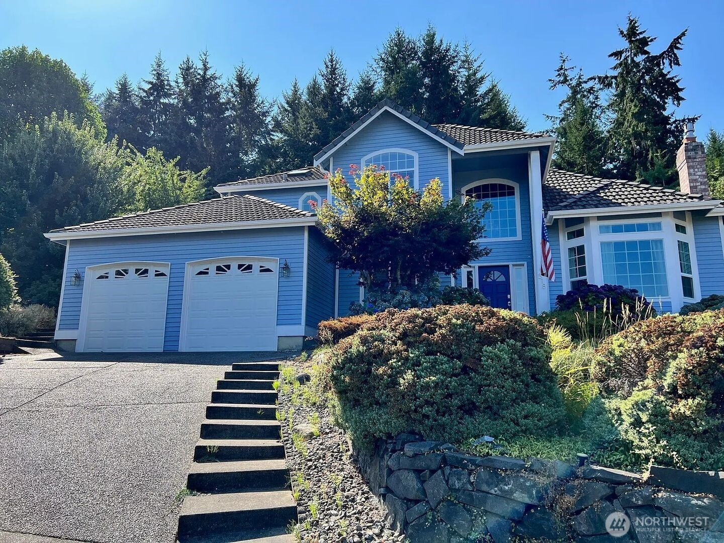 518 Runquist Court, Steilacoom, WA 98388