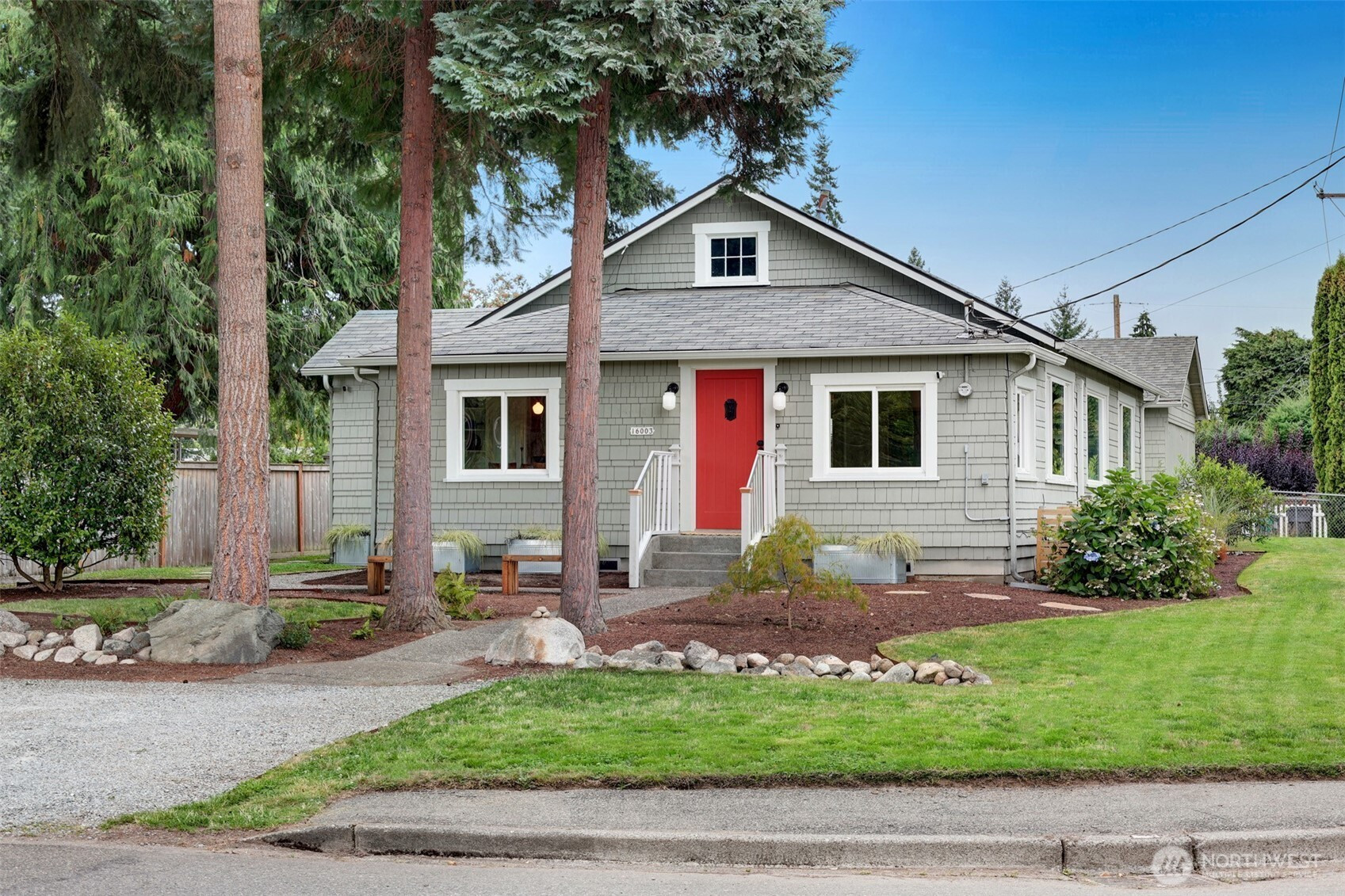 16003 15th Avenue SW, Burien, WA 98166
