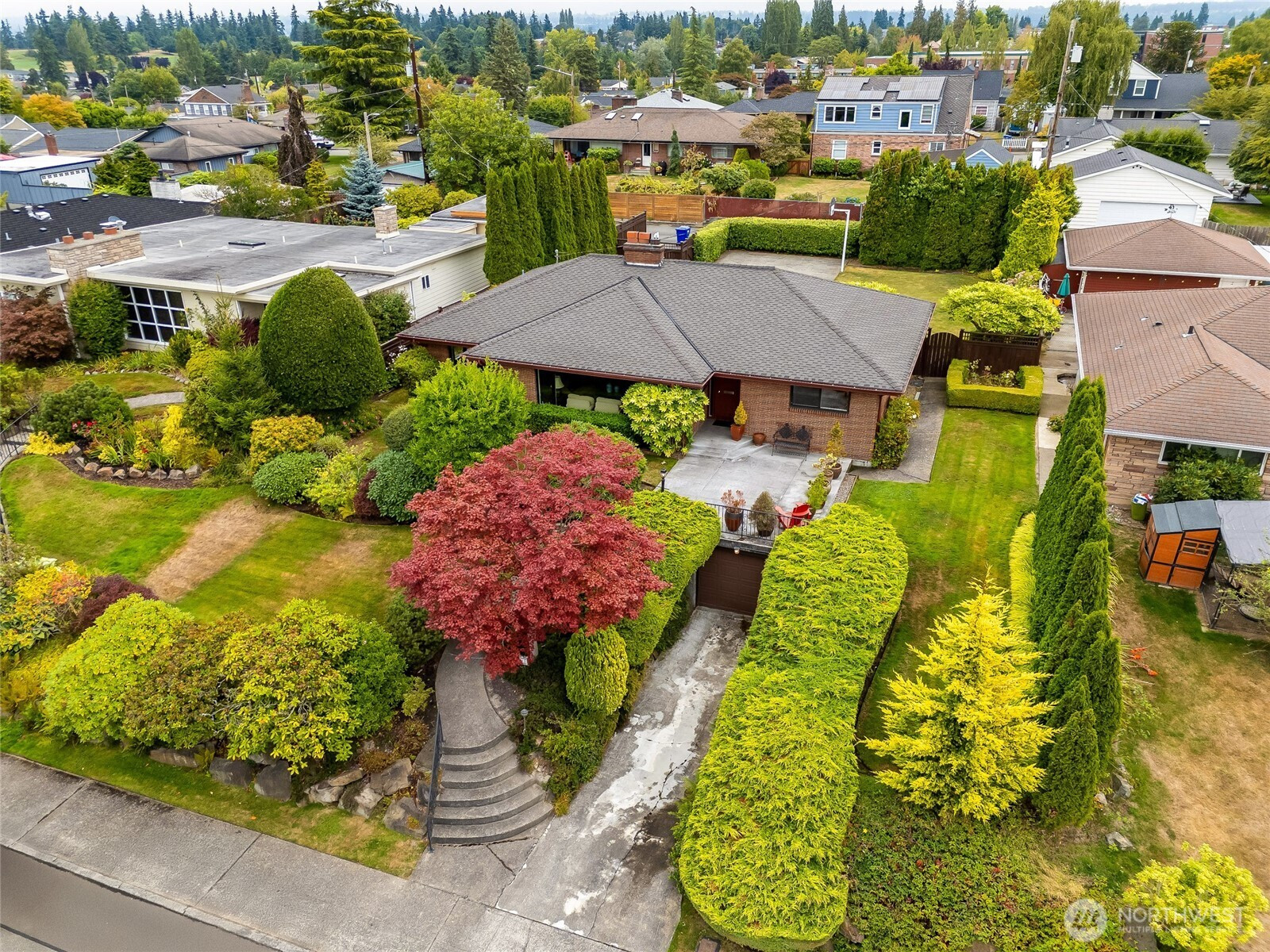 811 Rucker Avenue, Everett, WA 98201