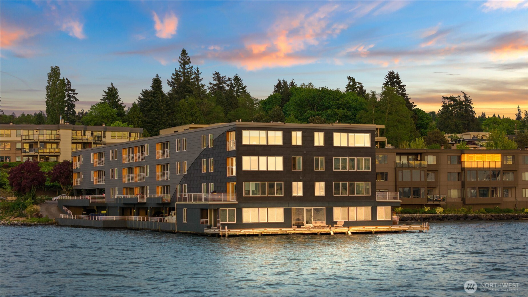 733 S Lake St, Kirkland, WA 98033