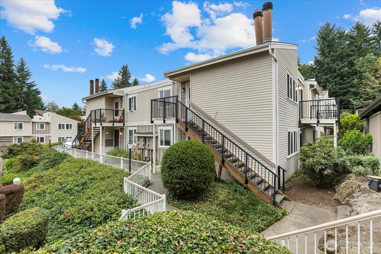 12716 NE 120th Street, Kirkland, WA 98034