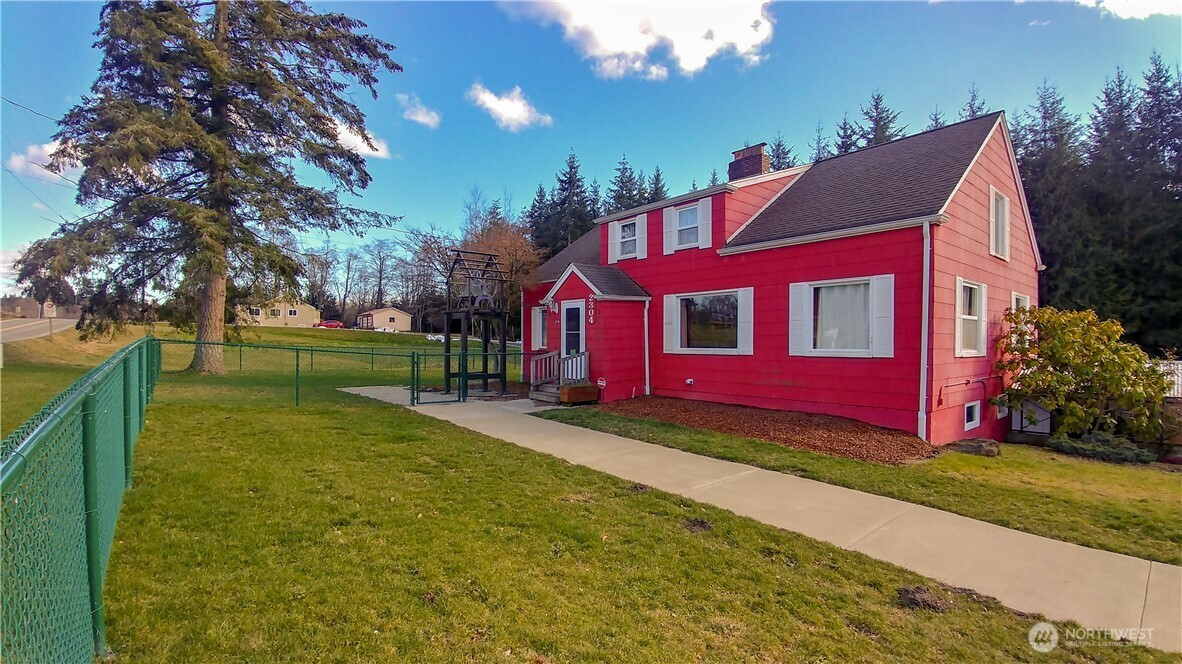 2304 300th Street NW, Stanwood, WA 98292