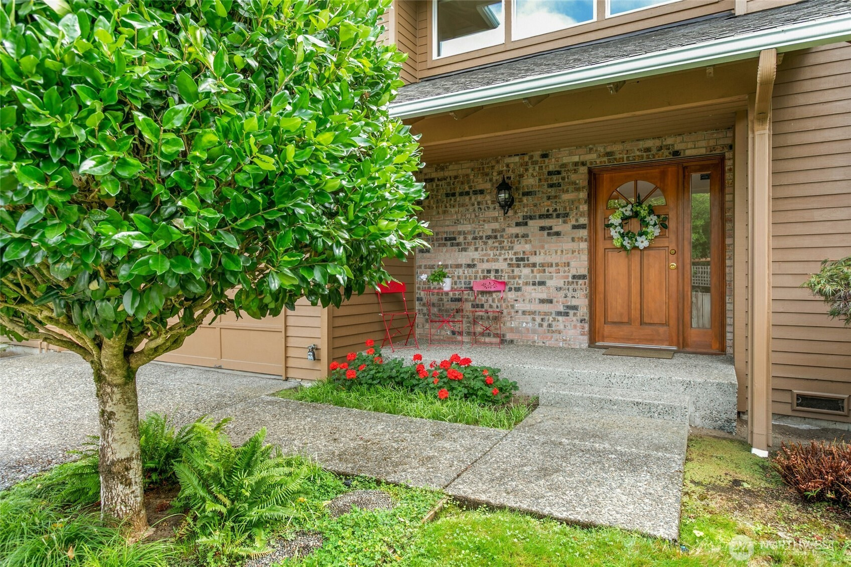 6218 113th Place SE, Bellevue, WA 98006