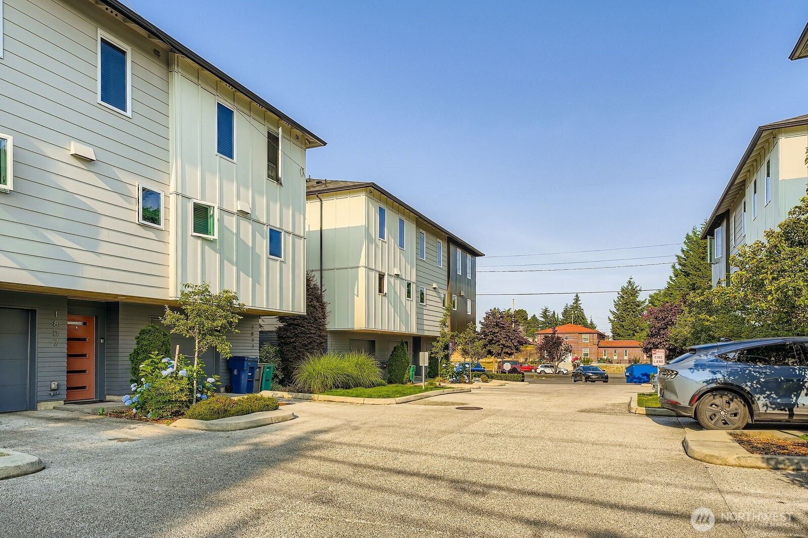 1803 SW 96th Lane, Seattle, WA 98106