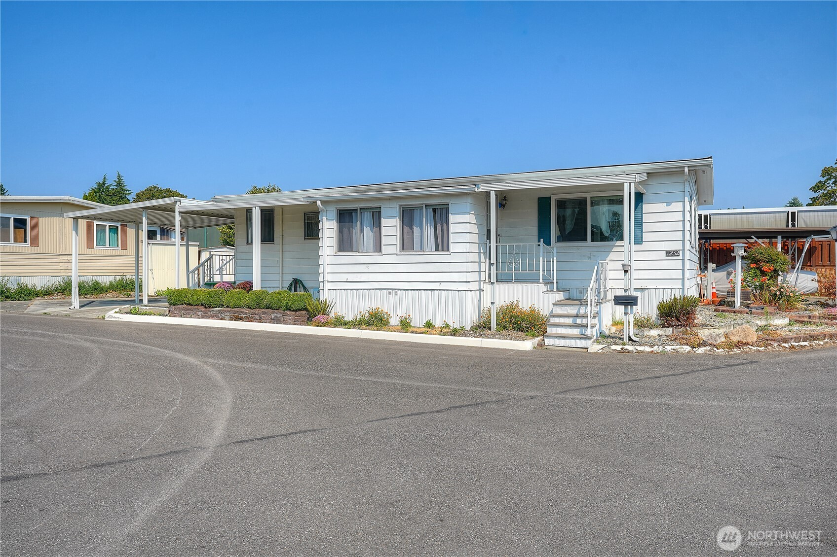 3232 S 181st Place, SeaTac, WA 98188