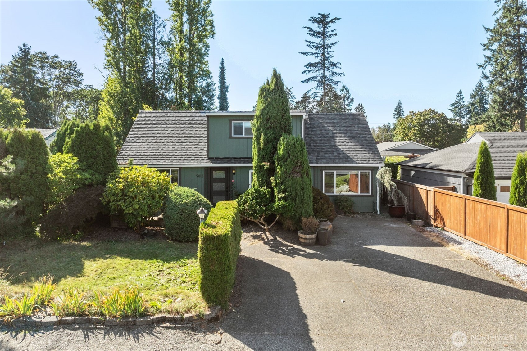 9612 Oak Lane SW, Lakewood, WA 98499