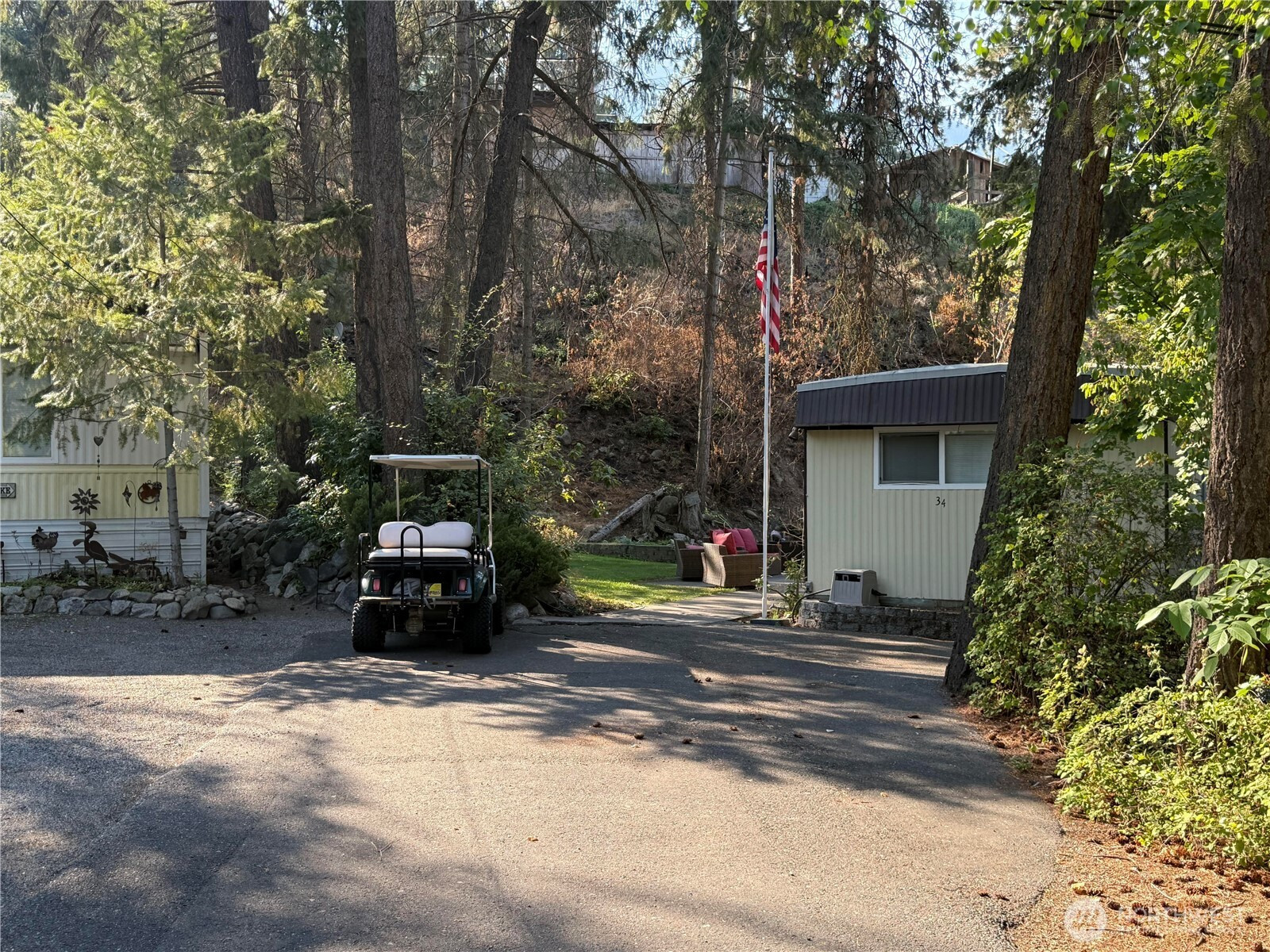 7750 S Lakeshore Road, Chelan, WA 98816