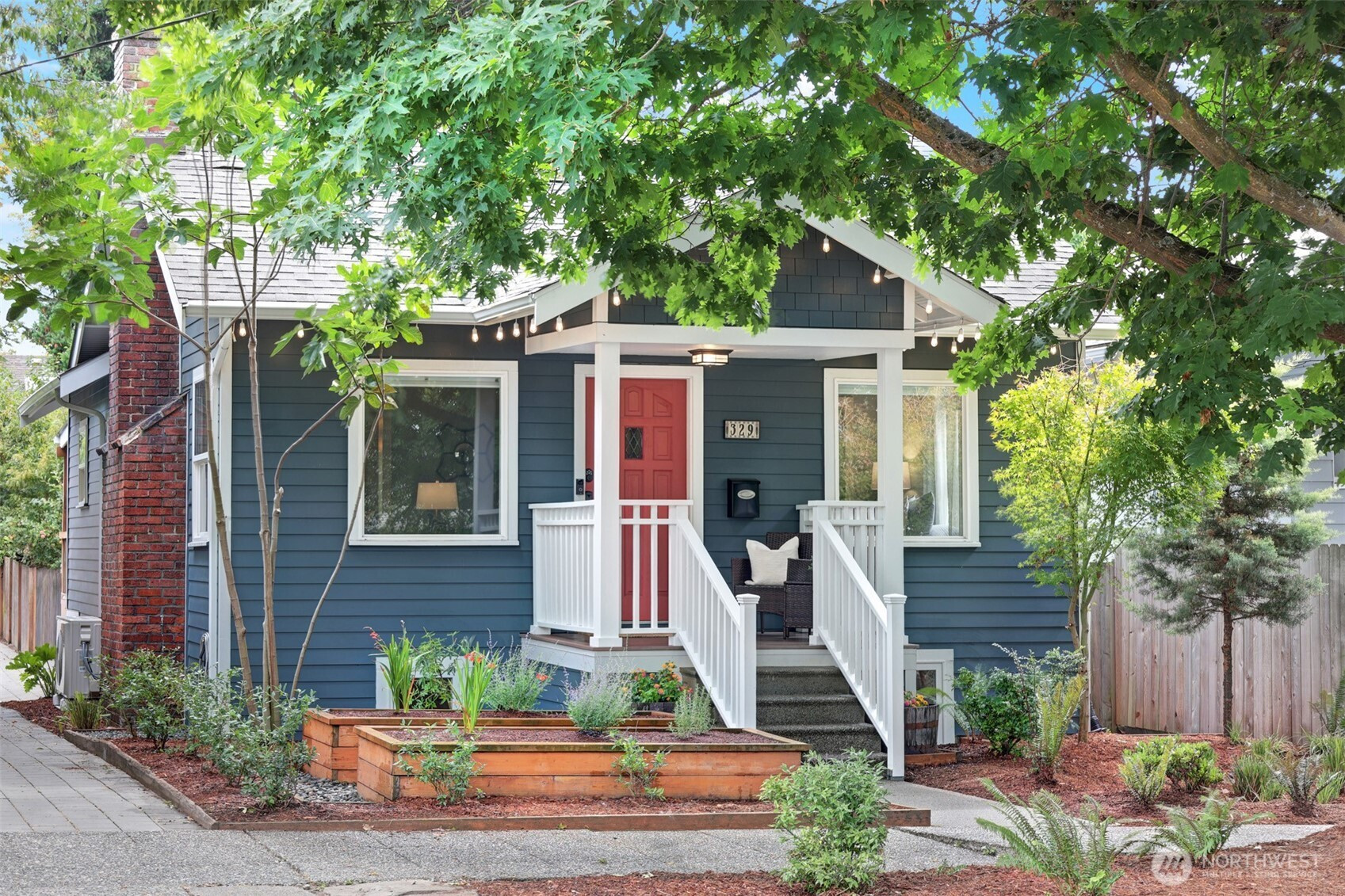 329 NW 80th Street, Seattle, WA 98117