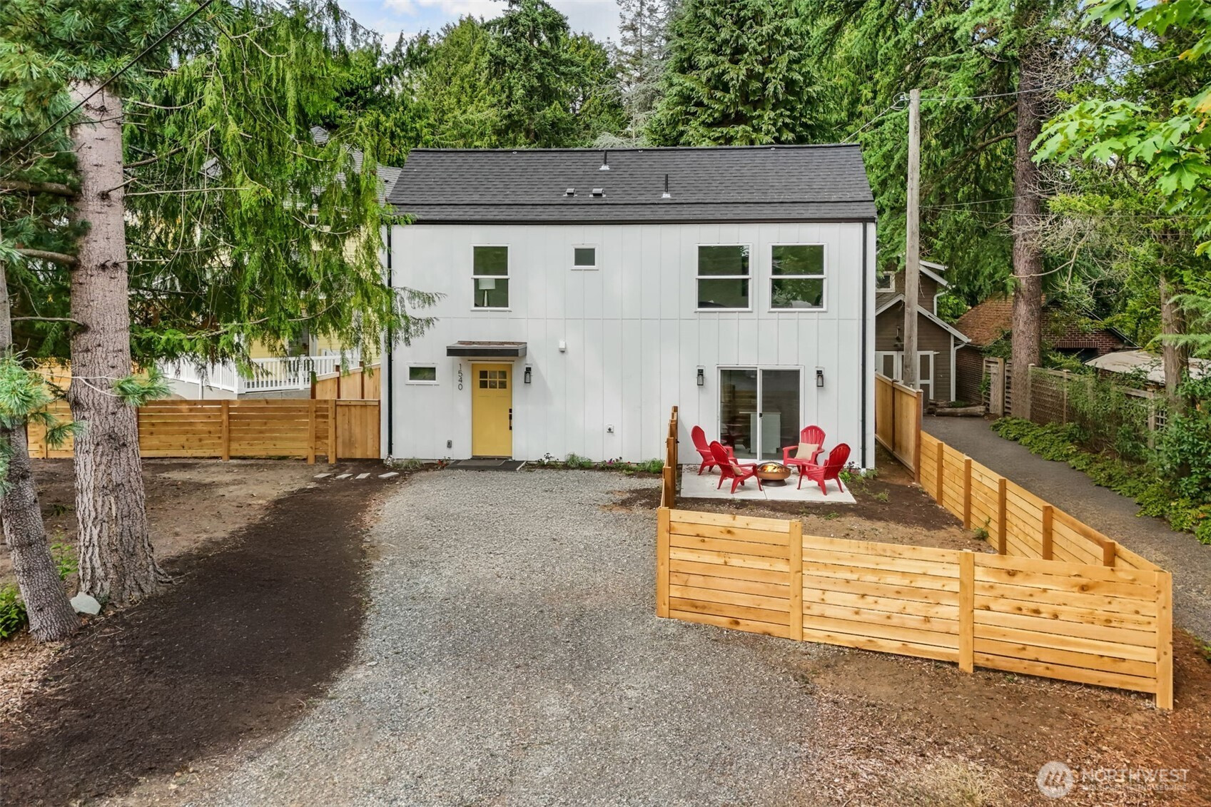 1540 NE 113th Street, Seattle, WA 98125