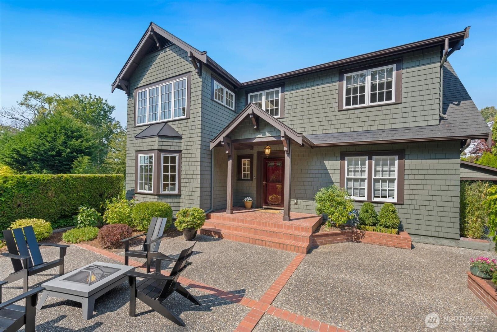 4508 W Ruffner Street, Seattle, WA 98199