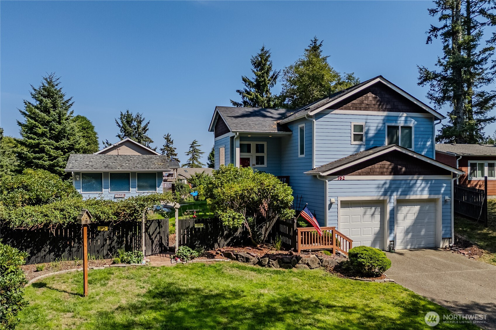 762 Evergreen Avenue SE, Ocean Shores, WA 98569