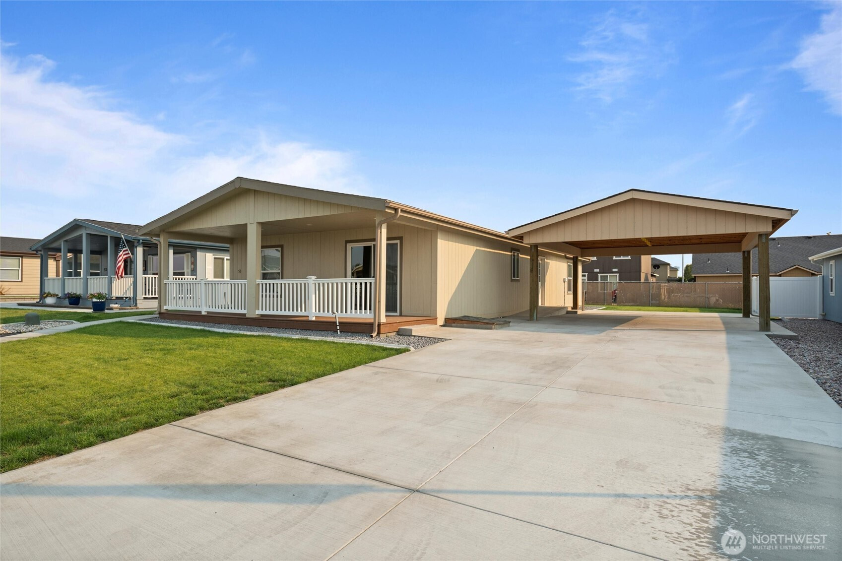 1701 E Burr Avenue, Moses Lake, WA 98837