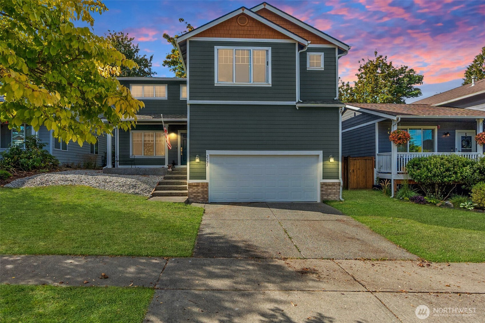 2325 Cooper Crest Street NW, Olympia, WA 98502