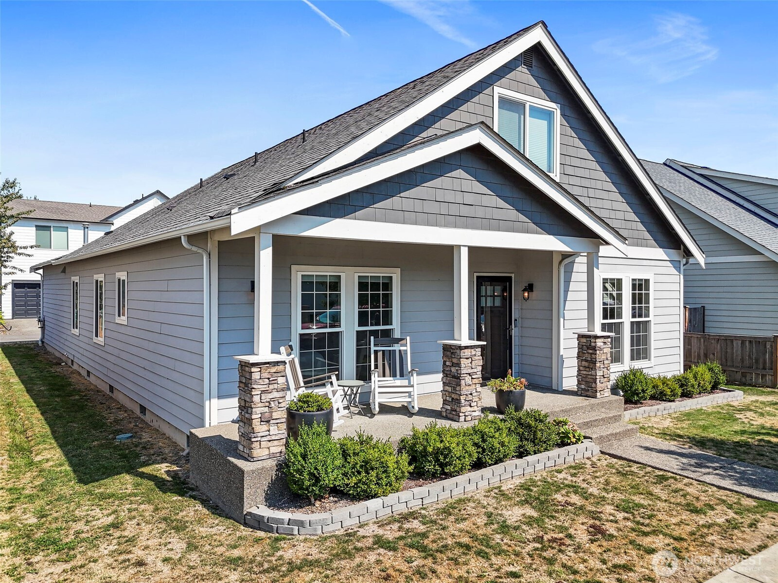 221 Riggs Drive E, Enumclaw, WA 98022
