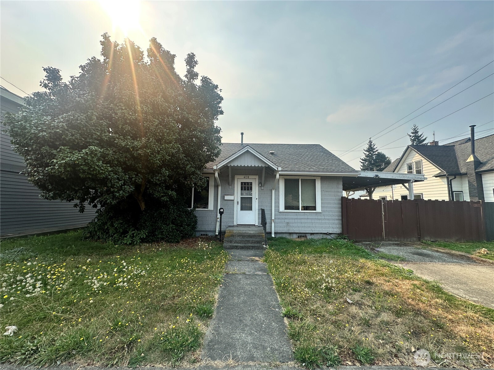 418 W Main, Puyallup, WA 98371