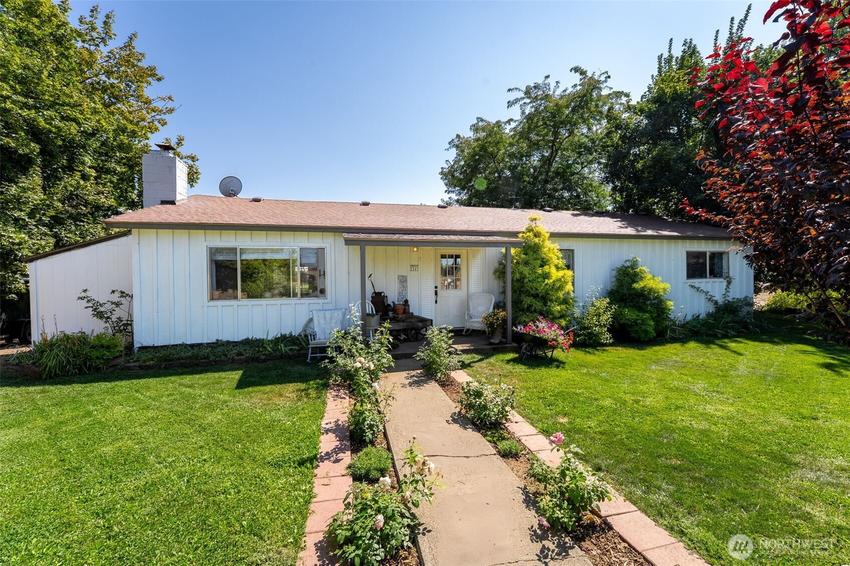 2147 Glenwood Highway, Goldendale, WA 98620