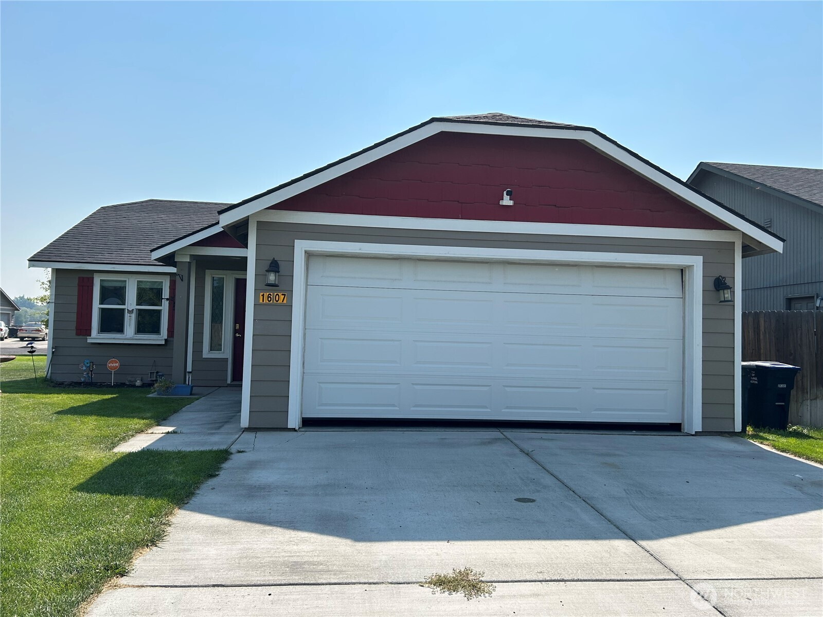 1607 E Filmore Drive, Moses Lake, WA 98837