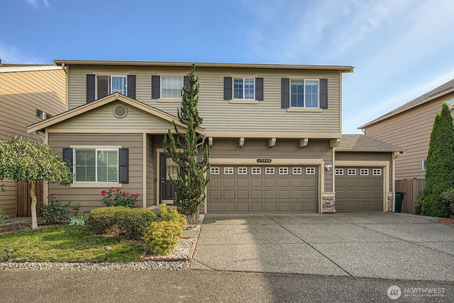 12609 SE 279th Place, Kent, WA 98030