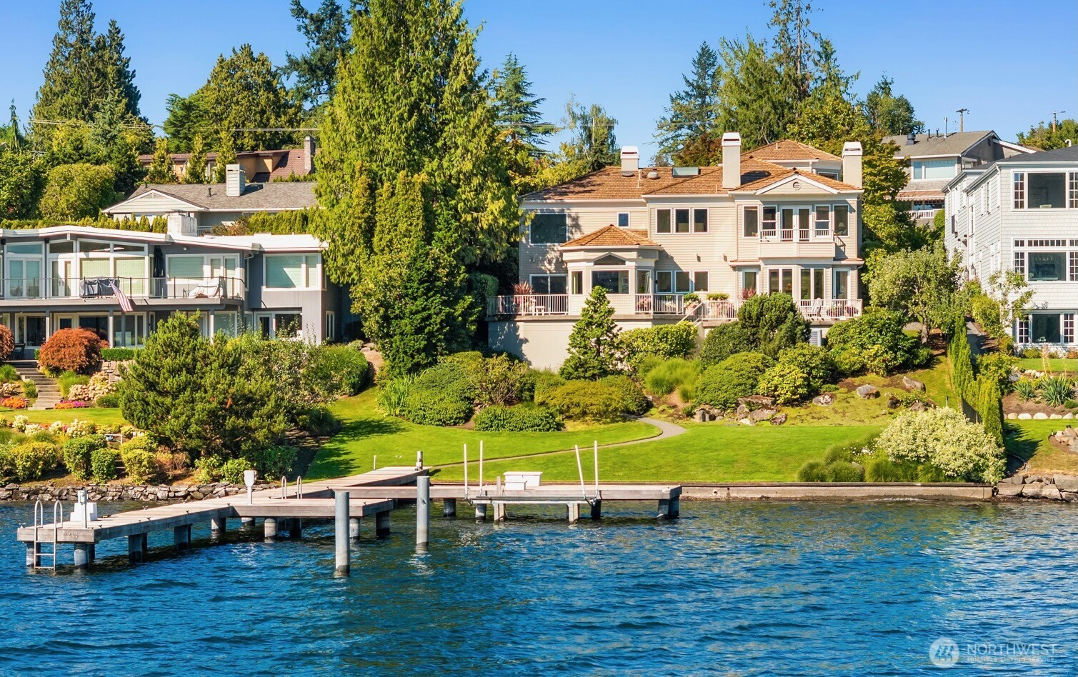4640 95th Avenue NE, Yarrow Point, WA 98004