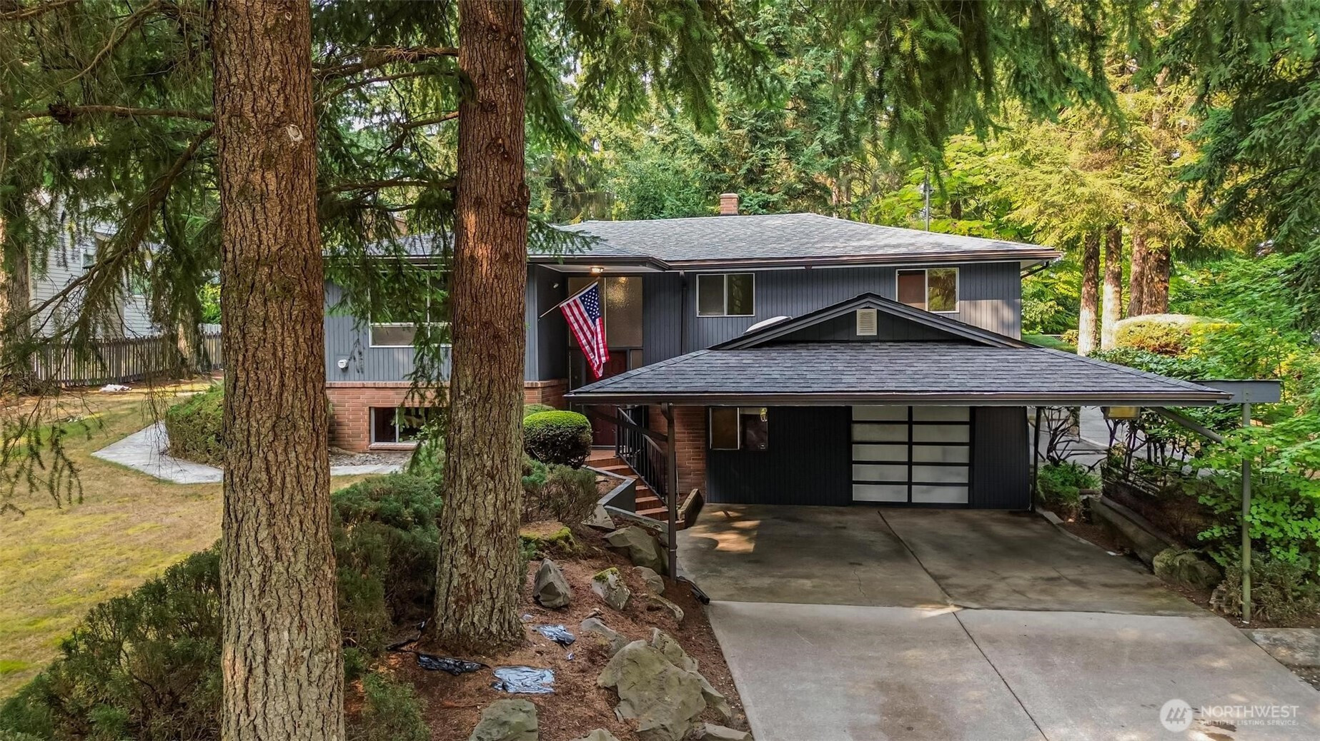 18630 SE 216th Street, Renton, WA 98058