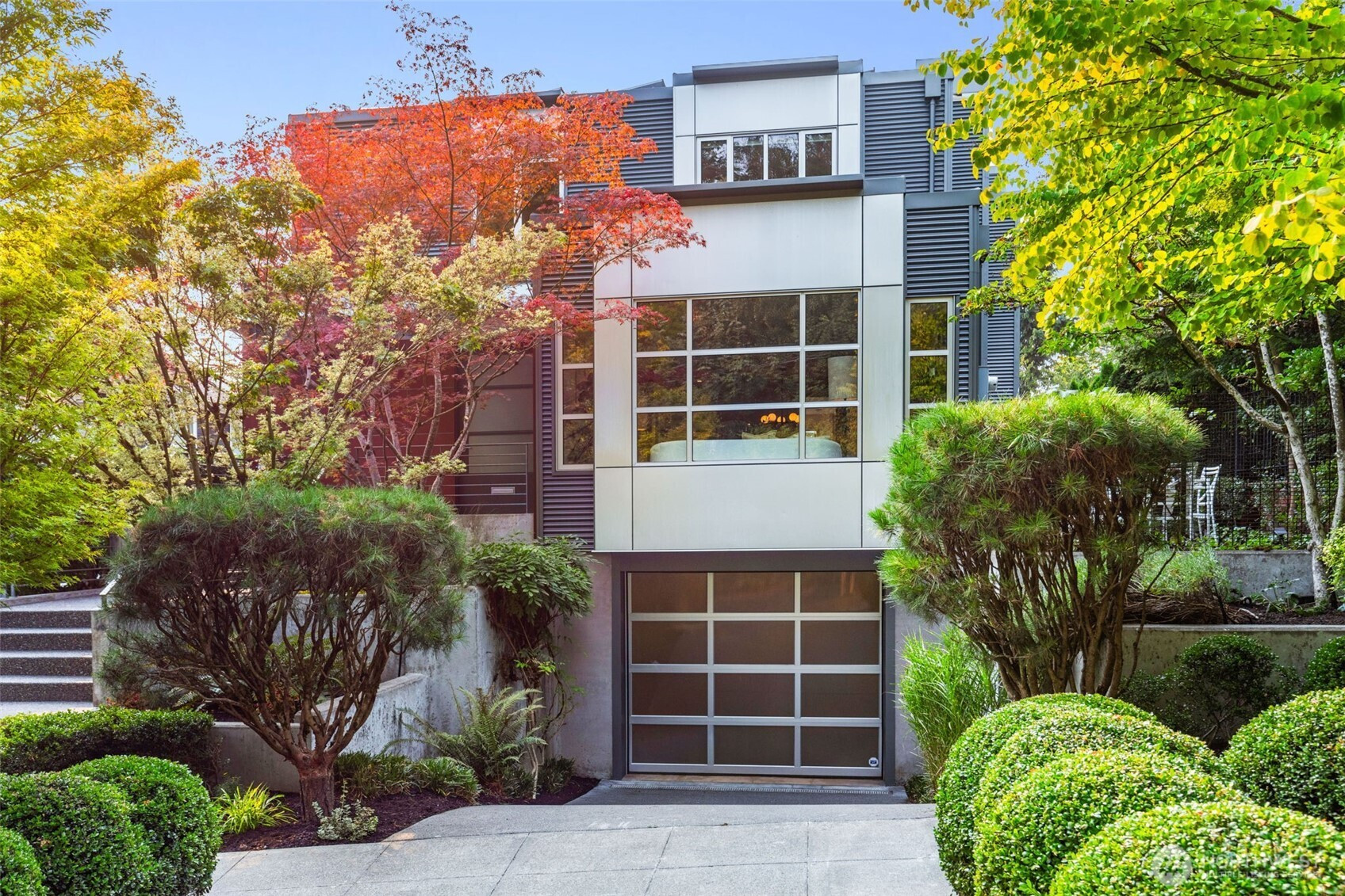 727 13th Avenue E, Seattle, WA 98102