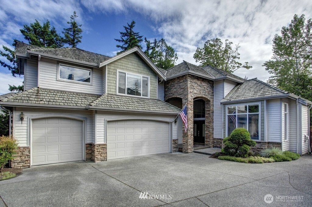 19028 NE 51st Street, Sammamish, WA 98074