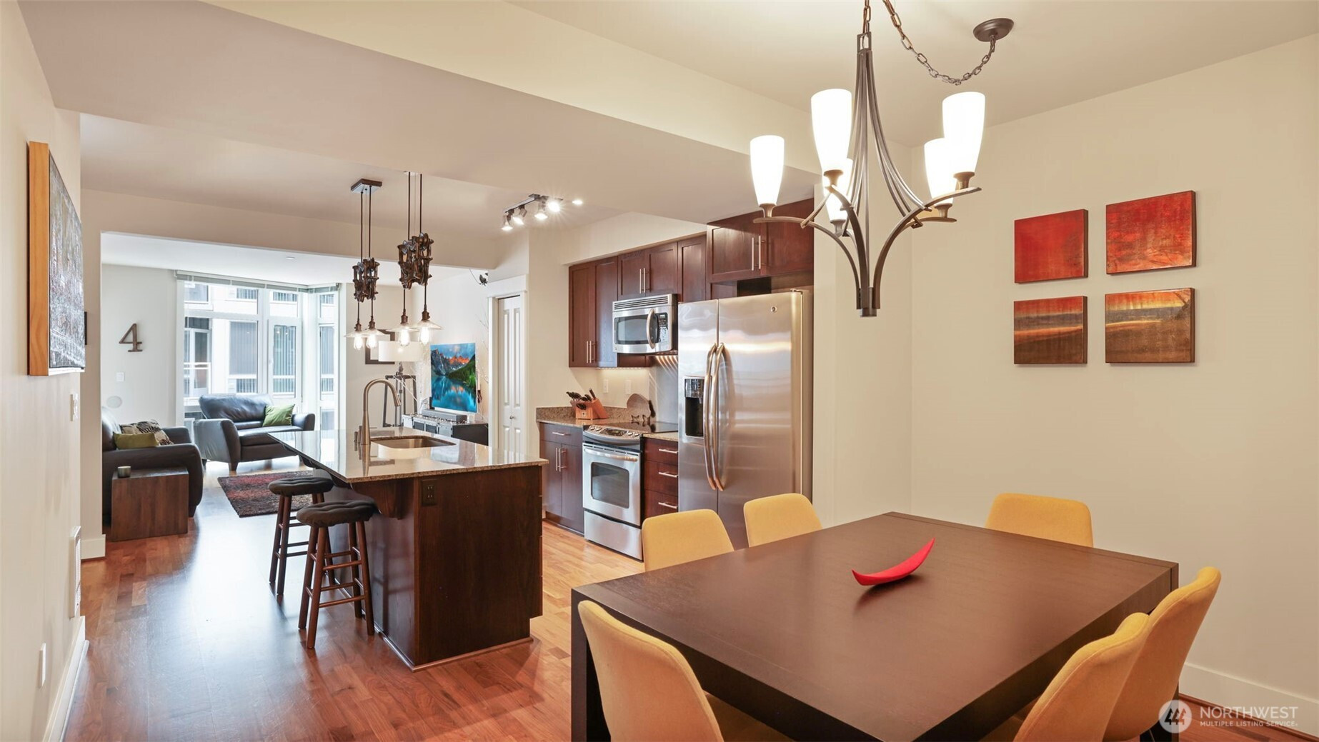 699 John Street, Seattle, WA 98109