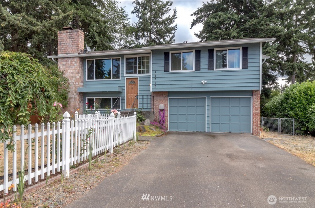 33712 37th Place SW, Federal Way, WA 98023