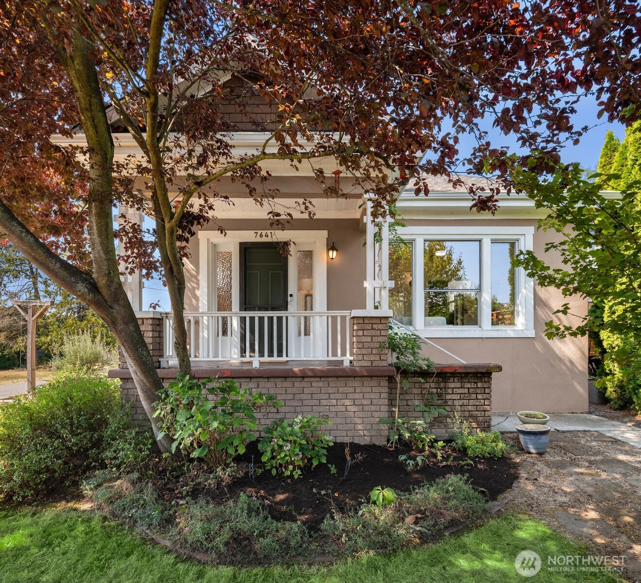 7641 46th Avenue S, Seattle, WA 98118