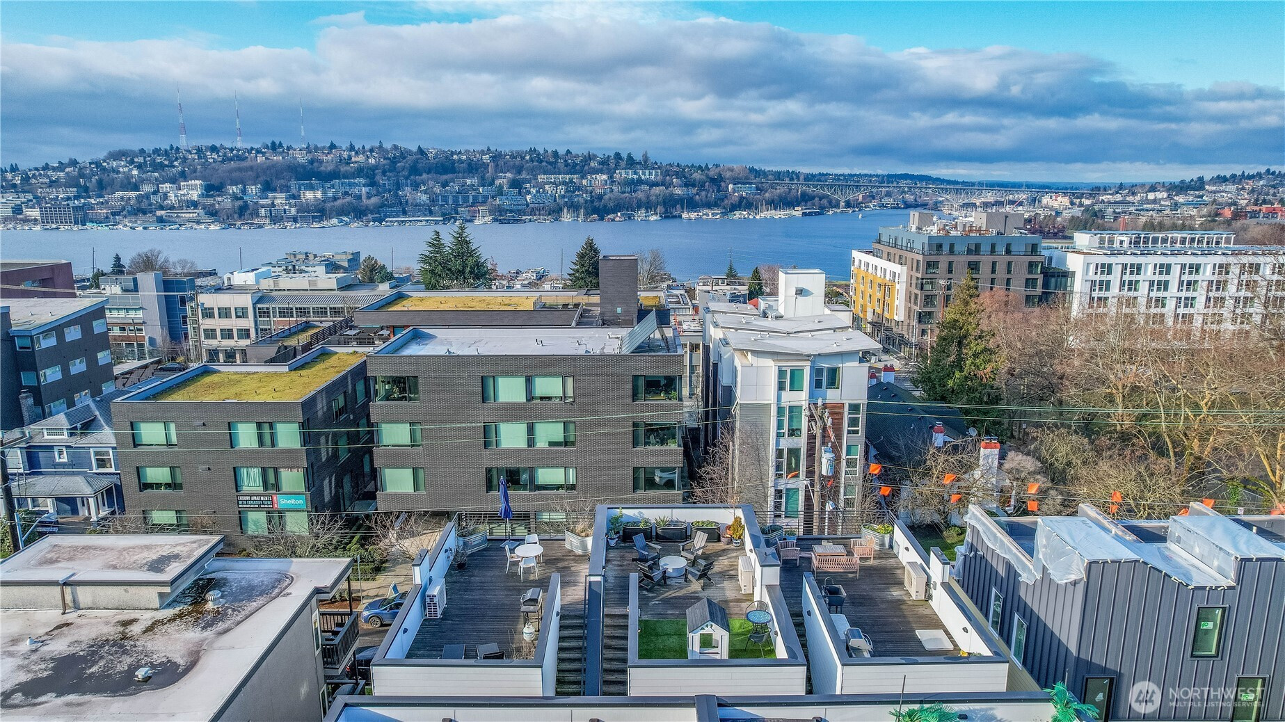 2364 Franklin Avenue E, Seattle, WA 98102