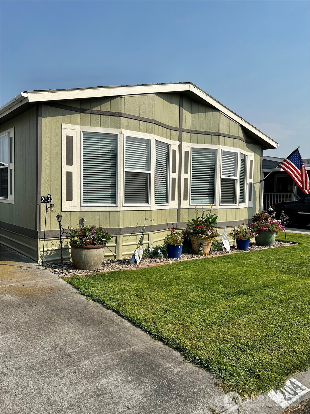 2240 W Broadway Avenue, Moses Lake, WA 98837